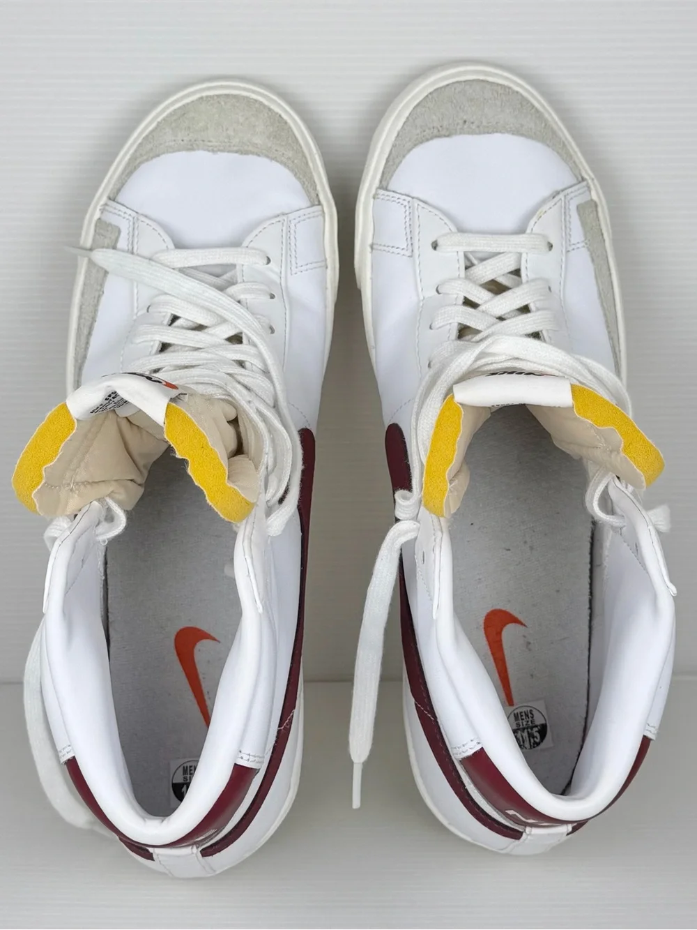 Nike Blazer Mid ‘77 Vintage White Team Red Sneakers Men’s 11.5 BQ6806-111